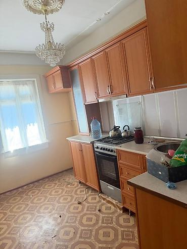 Mənzillərin satışı: 3 otaqlı mənzil – işıqlı və geniş sahələr - Planlaşdırma: ayrıca — 1