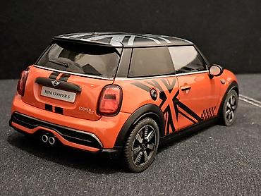 Figurice i makete: Mini COOPER S "Red Pepper" 1:18 - NOVO NOVO! Model MINI COOPER S. U — 4