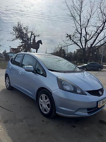 Honda: Honda Fit: 2009 г., 1.5 л, Вариатор, Бензин, Хэтчбэк — 7