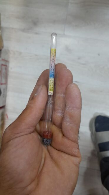 нитритная соль: Areometr, solamer, duzluluğu ölçən gözəl vasitədir. Əldə etmək üçün