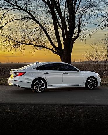 акорд 2019: Honda Accord: 2019 г., 2 л, Автомат, Бензин, Седан — 1