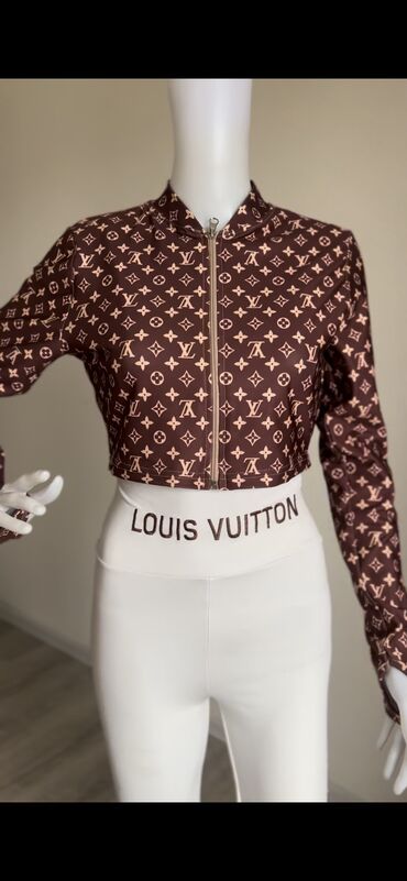 İdman geyimləri: Elaqe ucun wp — 8