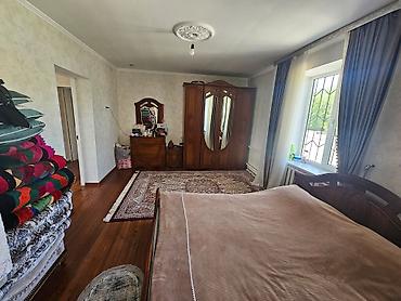 Продажа коттеджей и домов: Дом с благоустроенным двором и навесам 160квм 5 соток мебель остоется — 6