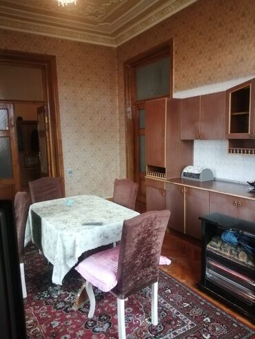 Həyət evləri və villaların satışı: 12 otaq, 600 kv. m, Kredit yoxdur, Orta təmir — 26