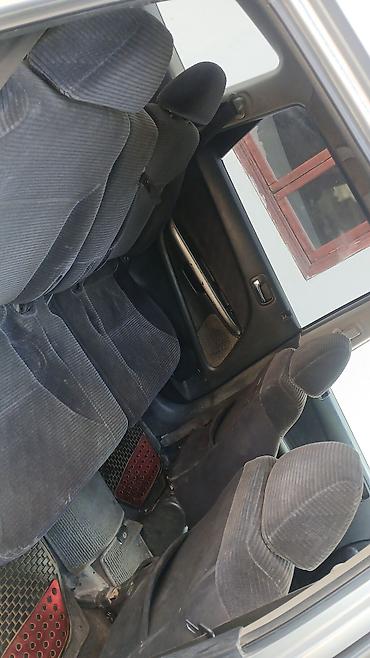 сиденя для спринтер: Honda Stream: 2001 г., Универсал — 5