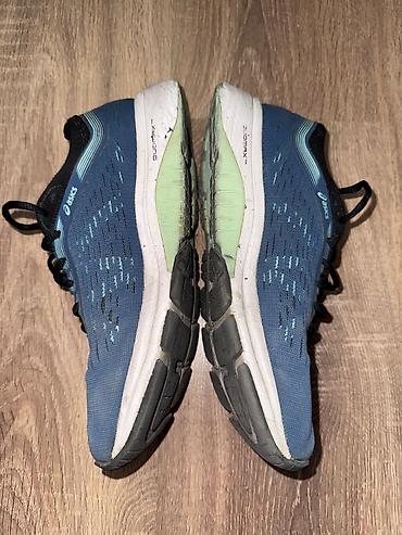 Qadın ayaqqabıları: ASICS GT-1000 krossovkaları - Rəng: mavi/firuzeyi - Üst hissə — 2