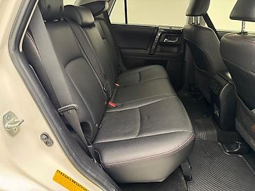 Toyota: Toyota 4Runner: 2020 г., Автомат, Бензин, Внедорожник — 9