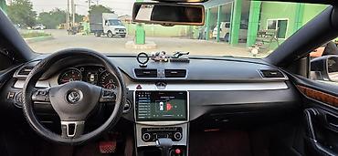 passat 2002: Volkswagen Passat CC, ağ rəng, kupeli-sedan gövdə. - Qara panoramik — 3