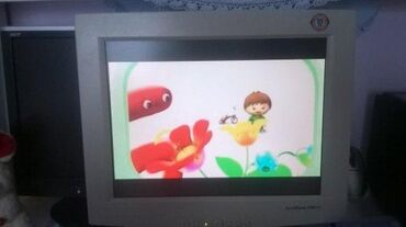 Monitori: Lg 500 LC Tft monitorSamsung 570 BFTF Slanje Brzom postom ide na — 9