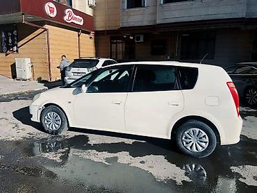 gac aion 60i: Toyota Opa: 2003 г., 1.8 л, Автомат, Бензин, Хэтчбэк — 4