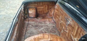 QAZ: QAZ 31029 Volga: 2.4 l | 1993 il Sedan — 14