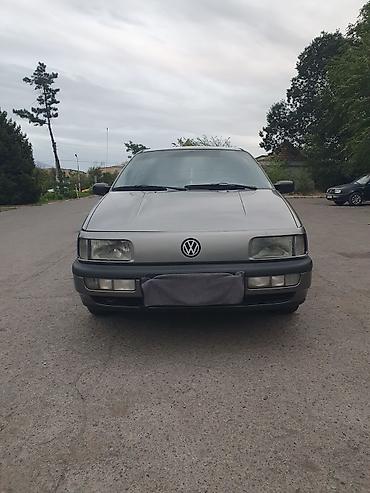 jetta vs5: Volkswagen Passat: 1992 г., 1.8 л, Механика, Газ, Седан — 1