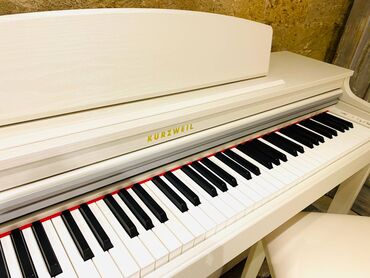 piano alıram: Koreya istehsali olan dünya şöhrətli Kurzweil pianoları. Sevimli
