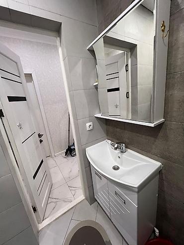 Долгосрочная аренда комнат: Сдается элитная квартира - студия. Этаж 1/10 Описание: - Просторная — 3