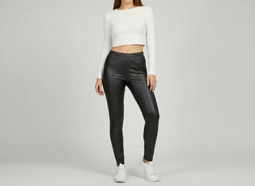 czarne t shirty basic: Лосини Спортивні жіночі, розмір S