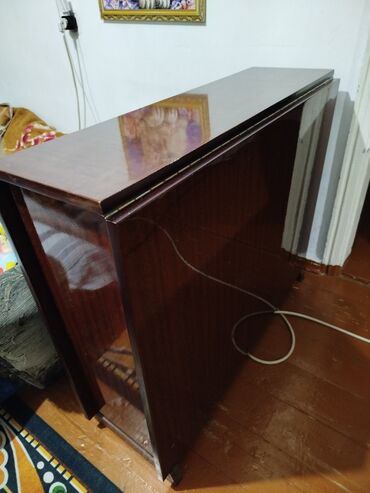 закройный стол: Стол для зала, Б/у, Складной, Прямоугольный