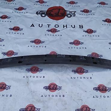 Усилитель бампера TOYOTA Aristo JZS160 2002 перед. (б/у)
