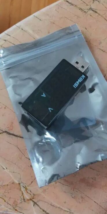 Audio və video kabellər: HDMi, AUX, RCA, OTG, USB Type C, adapter örürücü, kabel və uqolnik 90 — 24