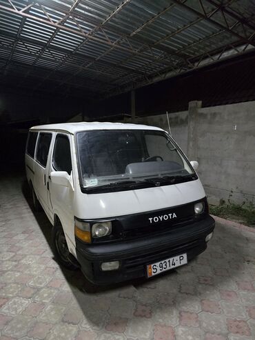 бусик машина: Toyota Hiace: 2 л, Механика, Дизель, Вэн/Минивэн