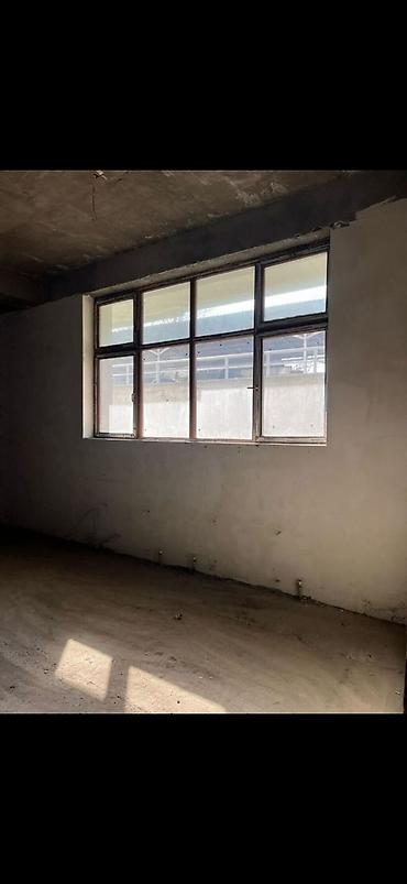 Аренда помещений свободного назначения: Ахунбаева Манаса Сдается помещение Площадь:1300м2 Этаж:1 Цена :17$ — 3