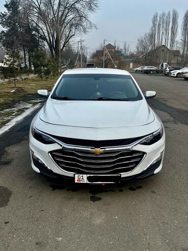 полицейский машина: Chevrolet Malibu: 2018 г., 1.5 л, Автомат, Бензин, Седан