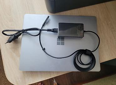 Адаптеры питания для ноутбуков: Зарядное устройство Microsoft Surface+шнур (Комплект) мощностью 65 Вт — 13