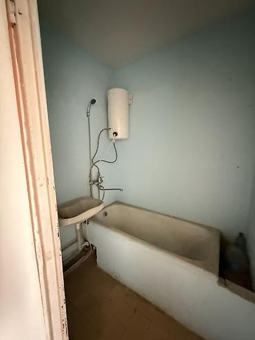 село ананьево: 3 комнаты, 63 м², 105 серия, 5 этаж, Требуется ремонт — 10
