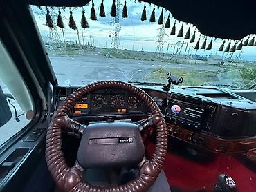 Тягачи: Тягач, Volvo, 2000 г. — 23