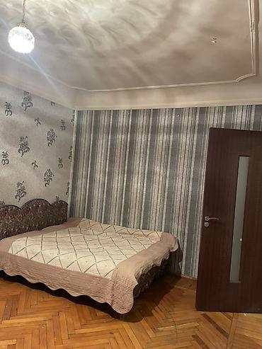 Квартиры: Kirayə mənzil – 1 otaqlı Planlanma və sahə: - Geniş, işıqlı 1 otaq - — 2