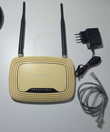 роу: WiFi роутер TP-Link TL-WR841N v7,2 антенны, 4 порта LAN, 1 WAN