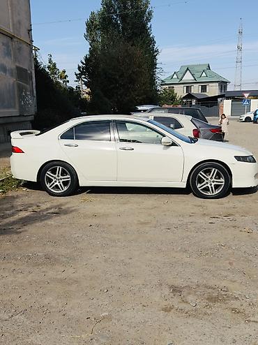 подержанный автомобиль: Honda Accord: 2004 г., 2 л, Автомат, Бензин, Седан — 2