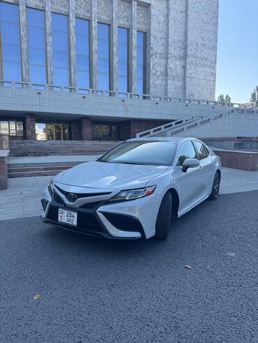 тайота пасоо: Toyota Camry: 2022 г., 2.5 л, Бензин, Седан