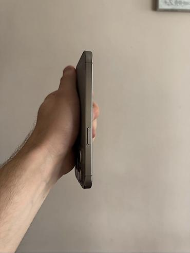 e88 pro: IPhone 15 Pro, Б/у, 256 ГБ, Natural Titanium, 81 % — 3