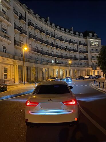 Lexus: Lexus IS: 2.5 l | 2013 il Sedan — 6