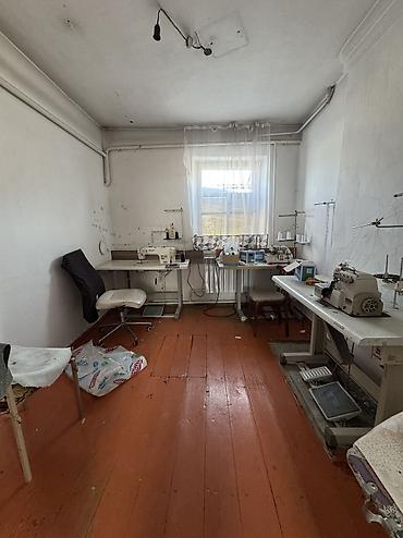 Продажа коттеджей и домов: ✨Продаётся дом в с. Сокулук✨ 🏡Характеристики: • Участок - 4 сотки • at lalafo.kg — 9 Продажа коттеджей и домов: ✨Продаётся дом в с. Сокулук✨ 🏡Характеристики: • Участок - 4 сотки • — 9