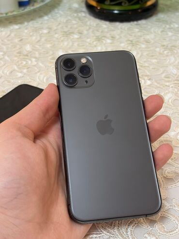 Apple iPhone: IPhone 11 Pro, 64 GB, Qara, Face ID