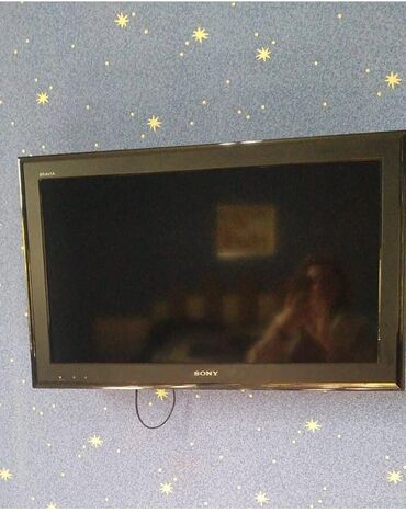 smart tv 82: Televizor.Sony smart deyil 82 ekran 200 azn.Unvan Kesle