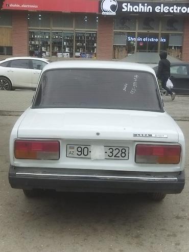 VAZ (LADA): Model: Lada (VAZ) 2107 sedan Rəng: Ağ Kuzov: 4 qapılı, arxa — 6
