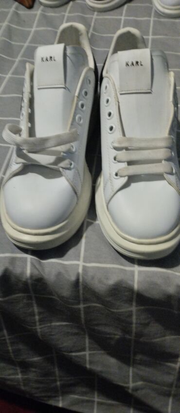 Women's Sneakers and athletic shoes: Nike, 43, bоја - Crna — 8