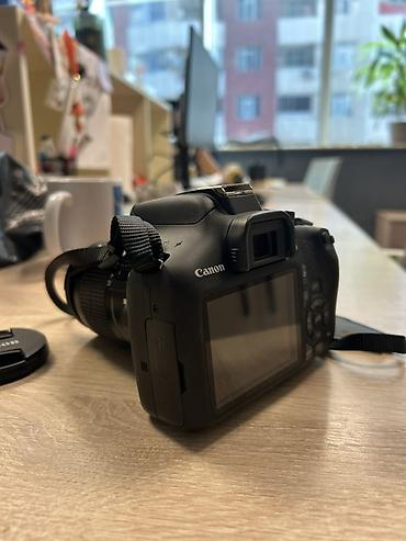 Фотоаппараты: Canon EOS 2000D DSLR fotoaparat + Canon EF‑S 18‑55mm f/3.5‑5.6 IS II — 7