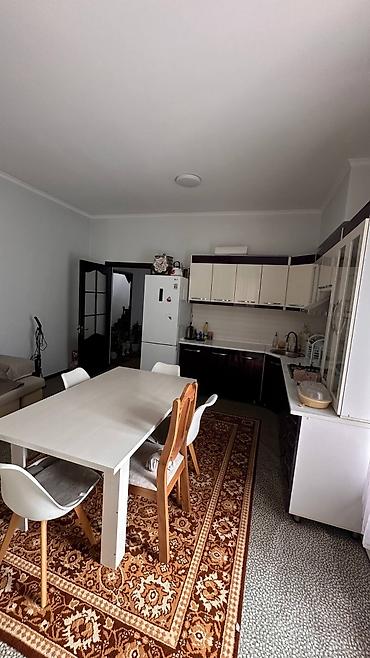 Продажа коттеджей и домов: 4 комнаты, 130 м², 2 соток, Бишкек, Мед Академия Собственник at lalafo.kg — 11 Продажа коттеджей и домов: 4 комнаты, 130 м², 2 соток, Бишкек, Мед Академия Собственник — 11