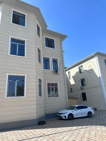 исанова квартира: 1 комната, 50 м², Малосемейка, 3 этаж, Евроремонт