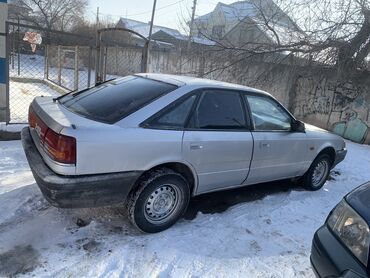 Mazda: Mazda 626: 1990 г., 2 л, Механика, Бензин, Хэтчбэк