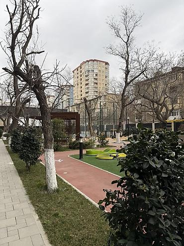 Kommersiya daşınmaz əmlakı: Whitestone Towers kompleksində kommersiya sahəsi - Müasir premium — 4