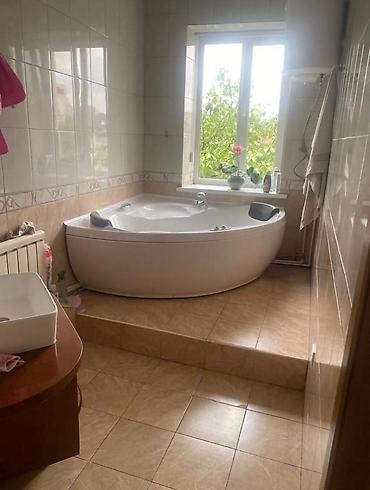 Долгосрочная аренда домов: 480 м², 7 комнат — 6