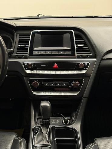 Hyundai: Hyundai Sonata: 2018 г., 2 л, Автомат, Газ, Седан — 10