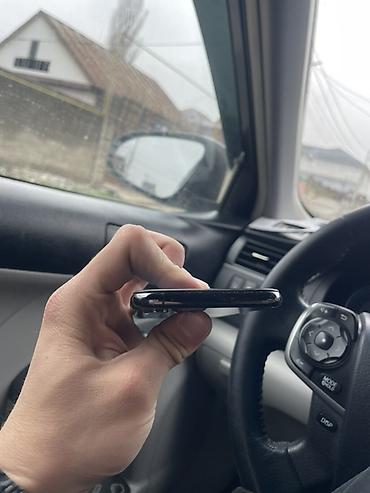 Apple iPhone: IPhone X, Черный, Чехол — 7