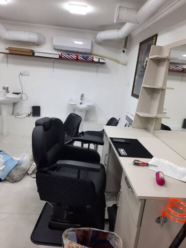 Digər kommersiya daşınmaz əmlakı: F U L. remont olunub . Gözəllik salonu həm kişilərə və gadinlara — 14