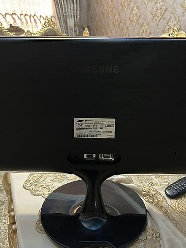 manitor hdmi: Samsung LED monitor - Model: Samsung S23A300B (etiketdə göstərilir) - — 2