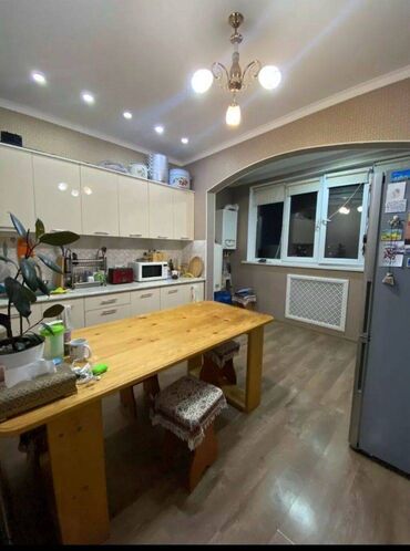 Продажа квартир: 2 комнаты, 67 м², 106 серия улучшенная, 9 этаж, Евроремонт